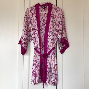 Victoria’s Secret satin kimono robe